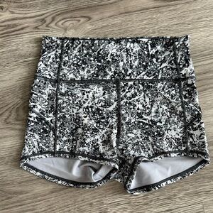 Lululemon Align High-Rise Short 2” GREAT CONDITION